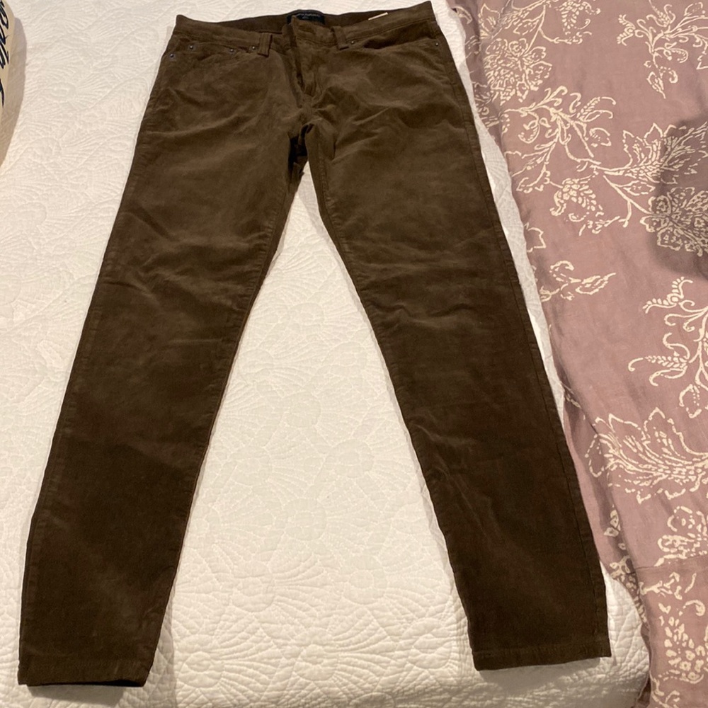 Womens Banana Republic corduroy pants, size 29